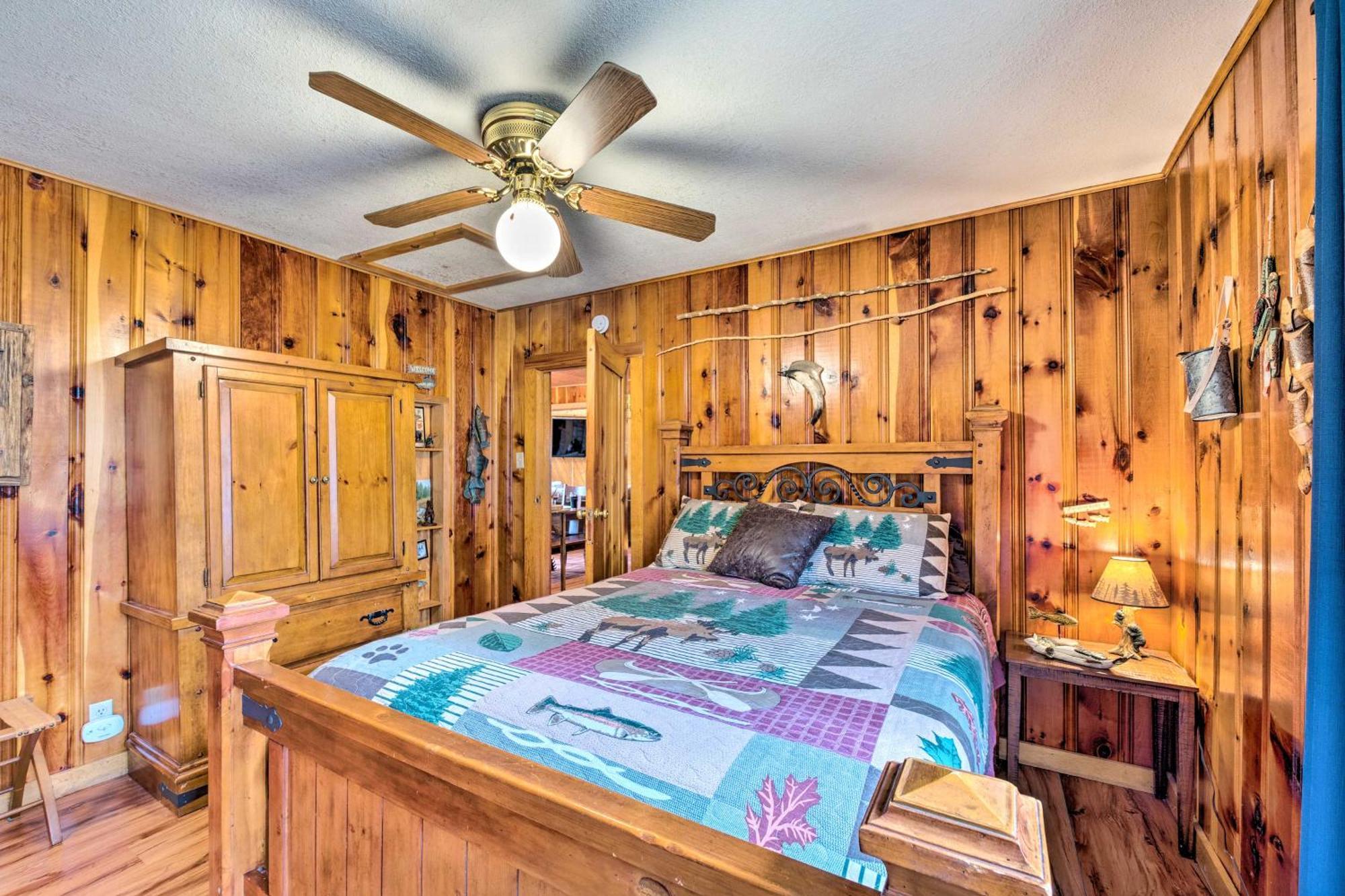 Unique Bear Country Cabin In Ruidoso With Hot Tub! Exterior photo