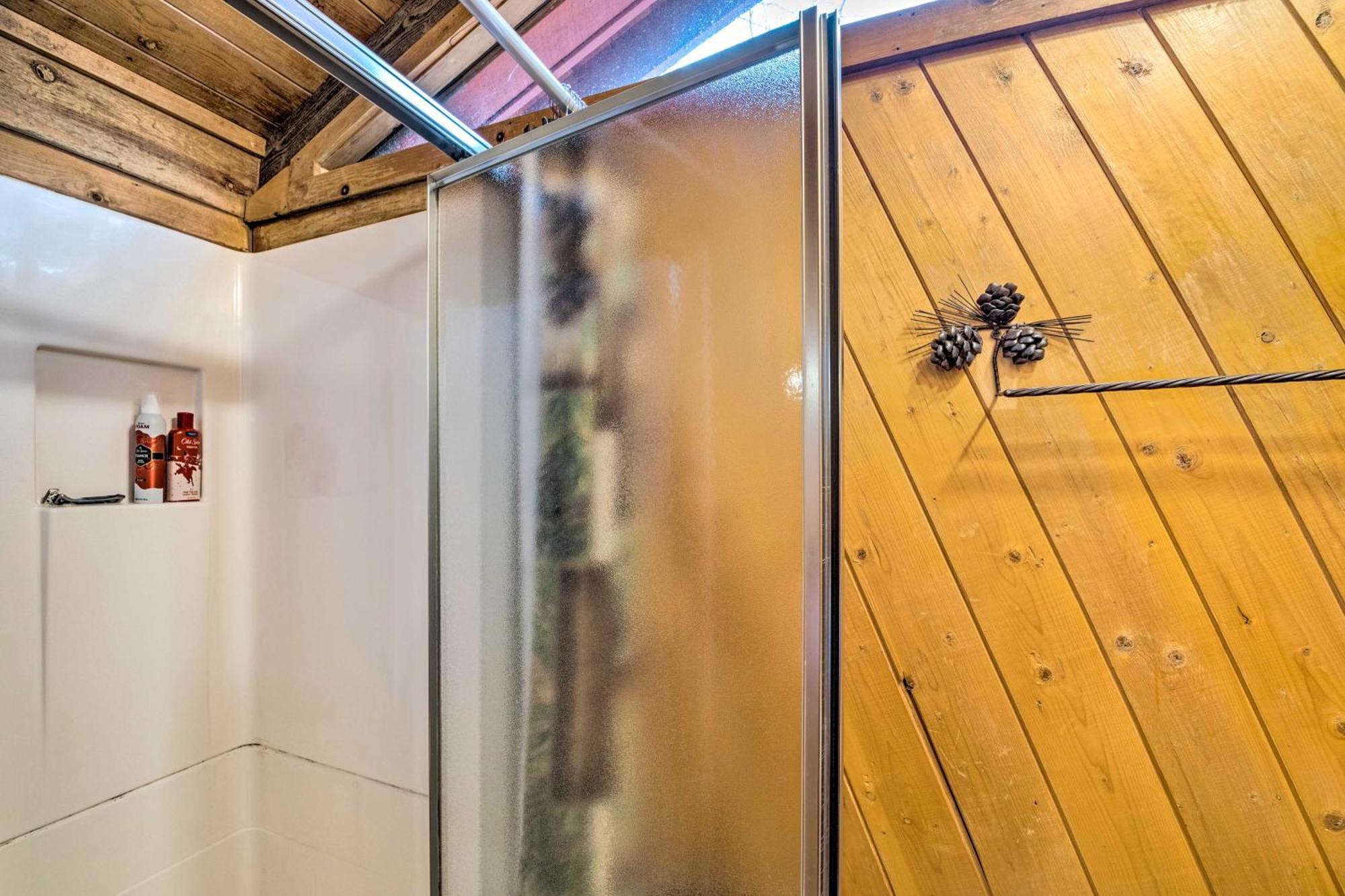 Unique Bear Country Cabin In Ruidoso With Hot Tub! Exterior photo