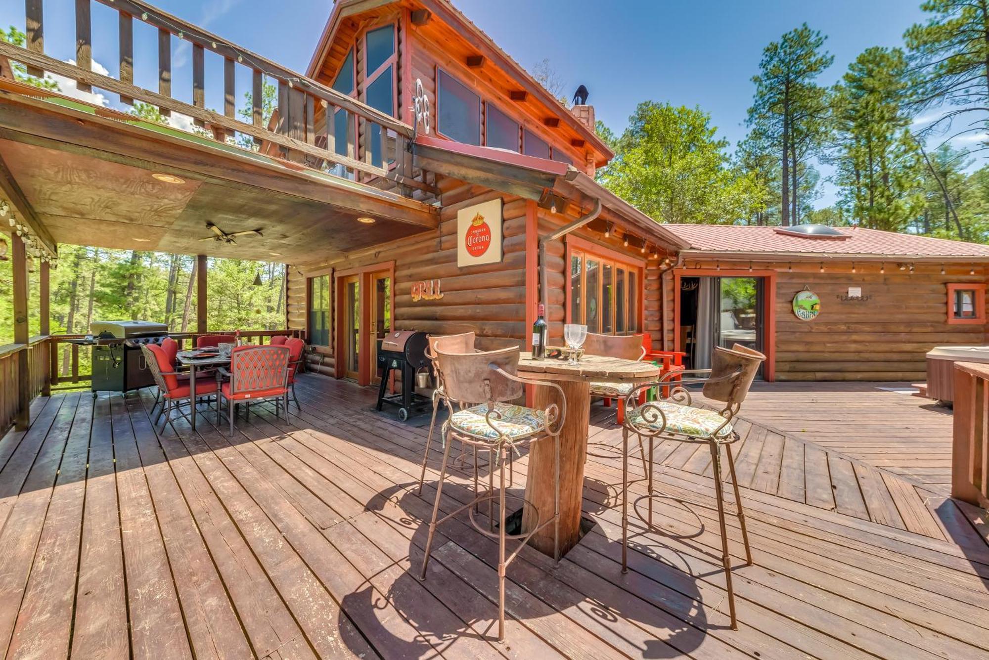 Unique Bear Country Cabin In Ruidoso With Hot Tub! Exterior photo