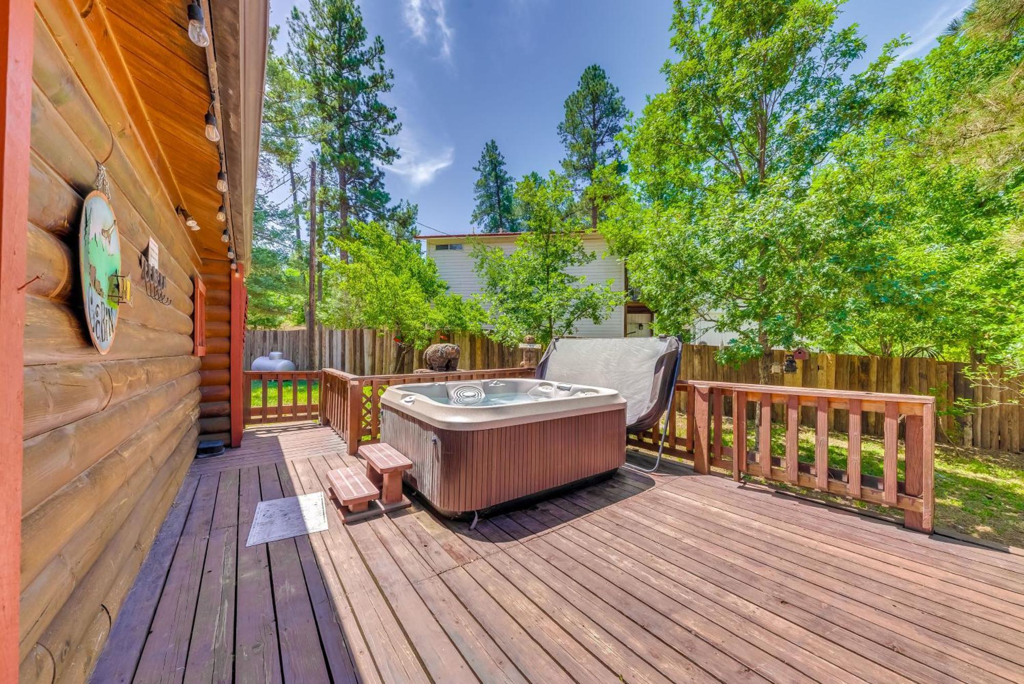 Unique Bear Country Cabin In Ruidoso With Hot Tub! Exterior photo